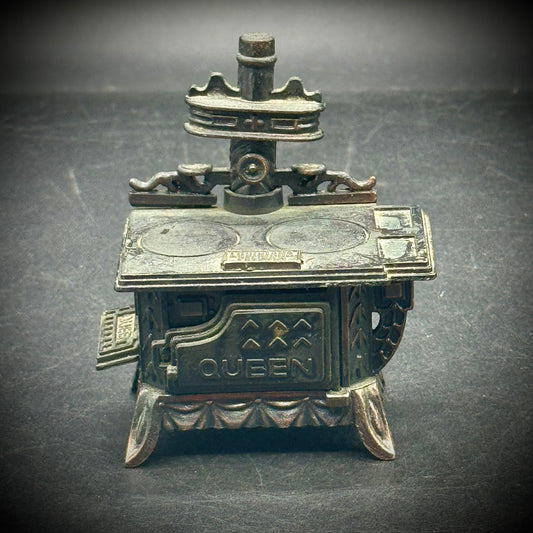 Vintage Metal Pencil Sharpener #08 - Queen Stove