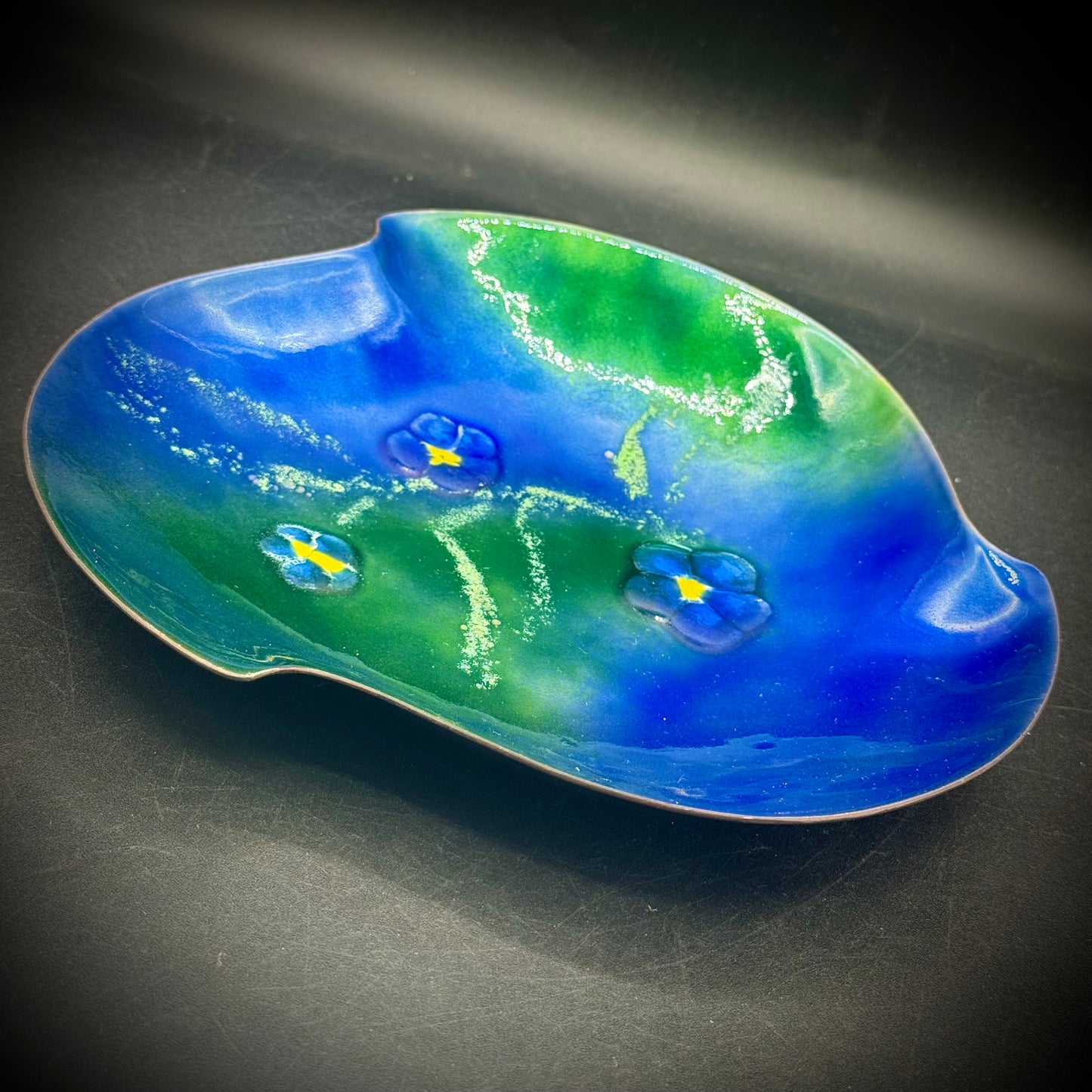 Enamel & Flower Motif MCM Bovano of Cheshire Blue & Green Dish