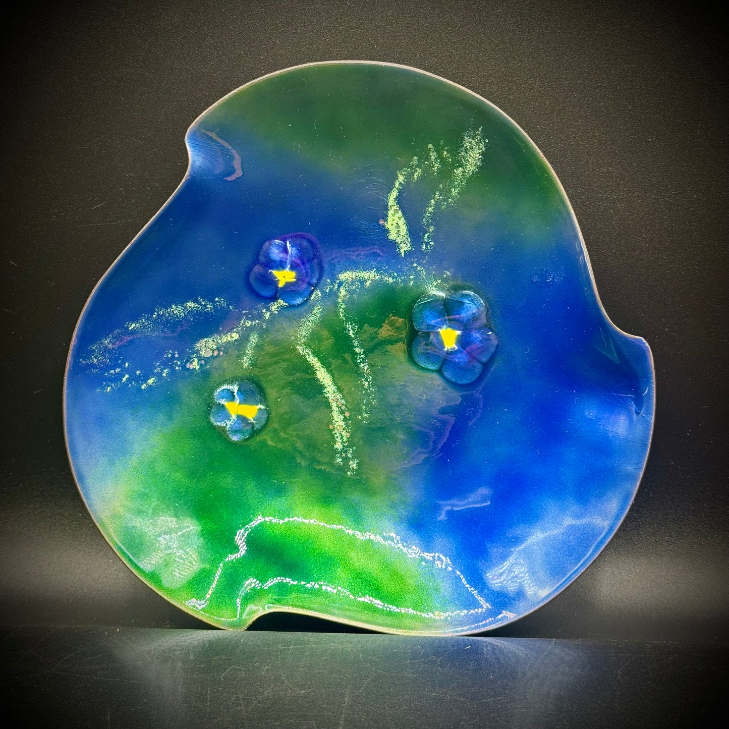 Enamel & Flower Motif MCM Bovano of Cheshire Blue & Green Dish