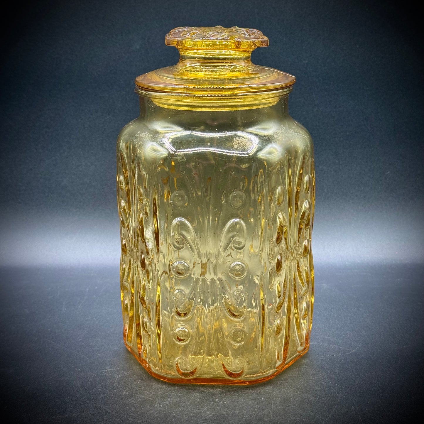 Vintage L.E. Smith Atterburg Amber Lidded Canister