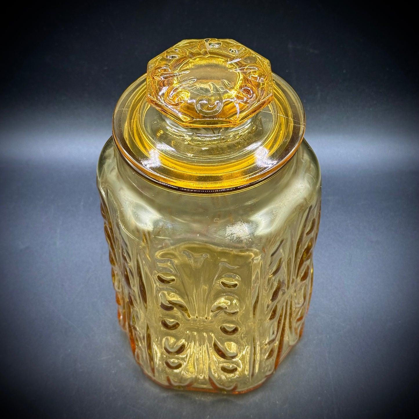 Vintage L.E. Smith Atterburg Amber Lidded Canister