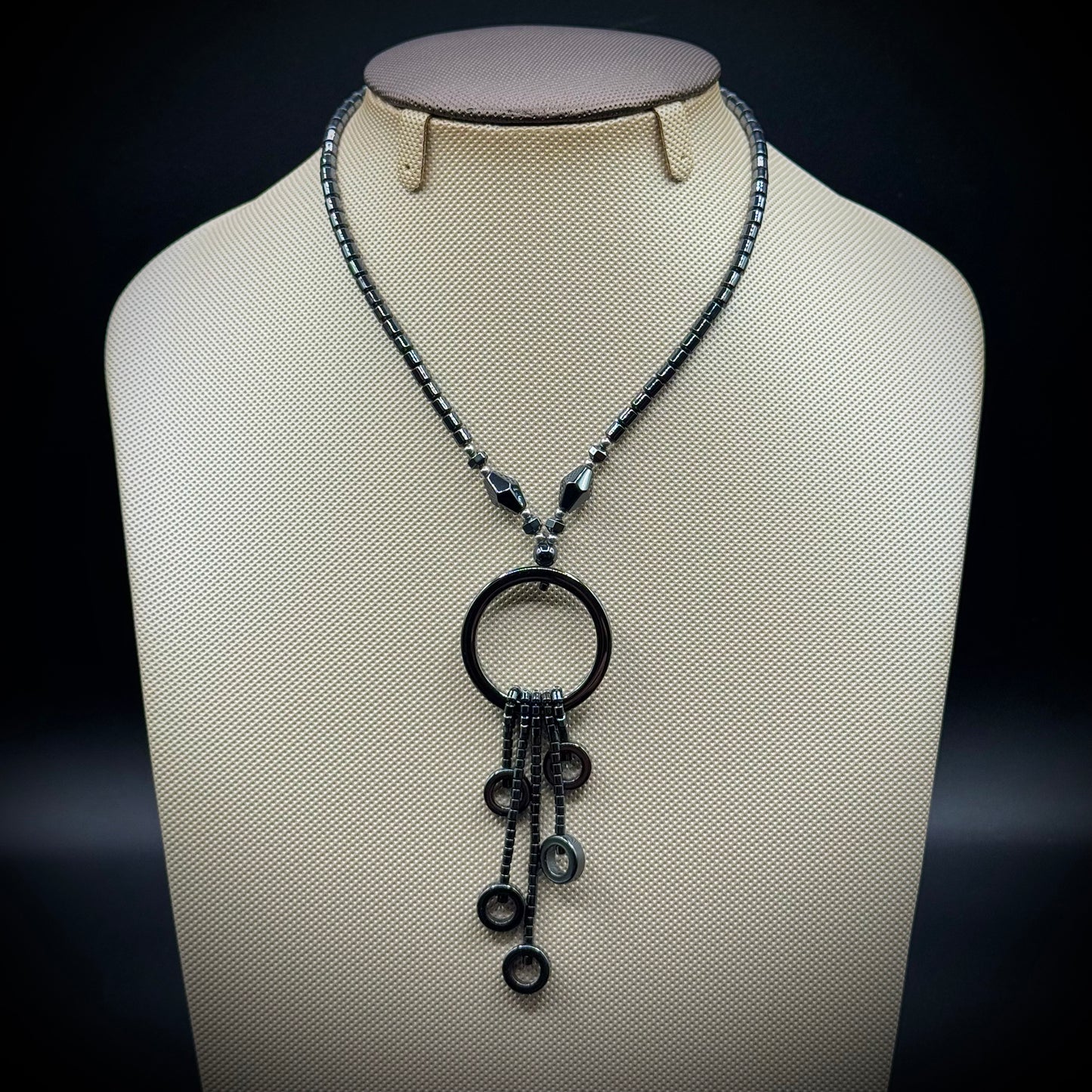 Hematite Circle Motif Necklace with Barrel Screw Clasp