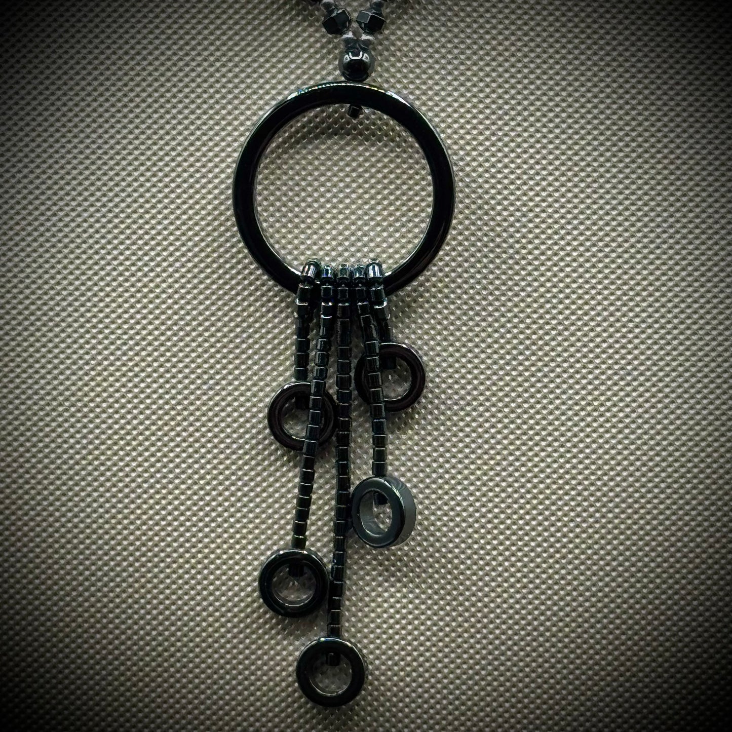 Hematite Circle Motif Necklace with Barrel Screw Clasp