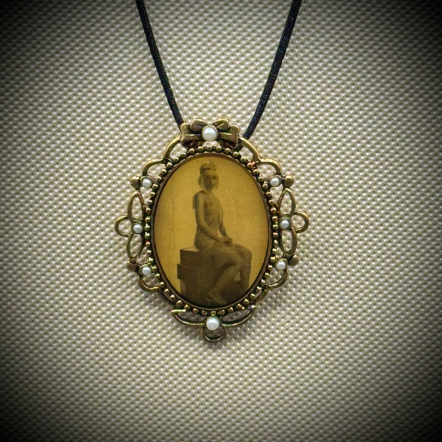 Vintage Gold Tone & Faux Pearl Pendant with Flapper Girl Photograph