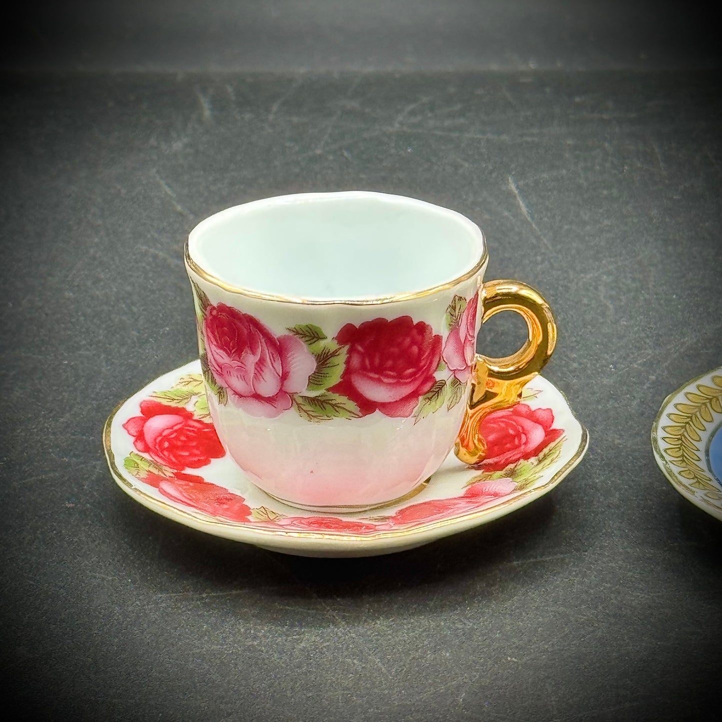 Set of 3 Victoria's Garden Tea Cups & Saucers