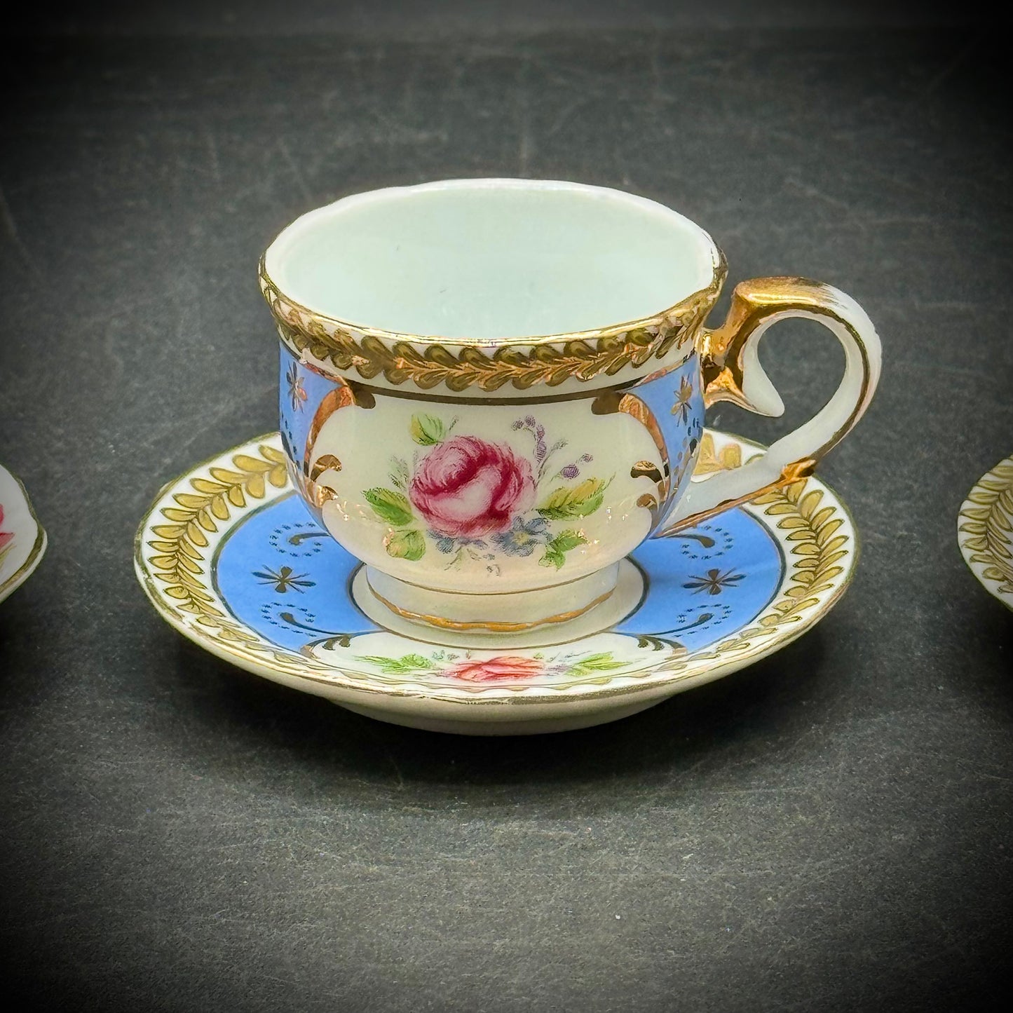 Set of 3 Victoria's Garden Tea Cups & Saucers
