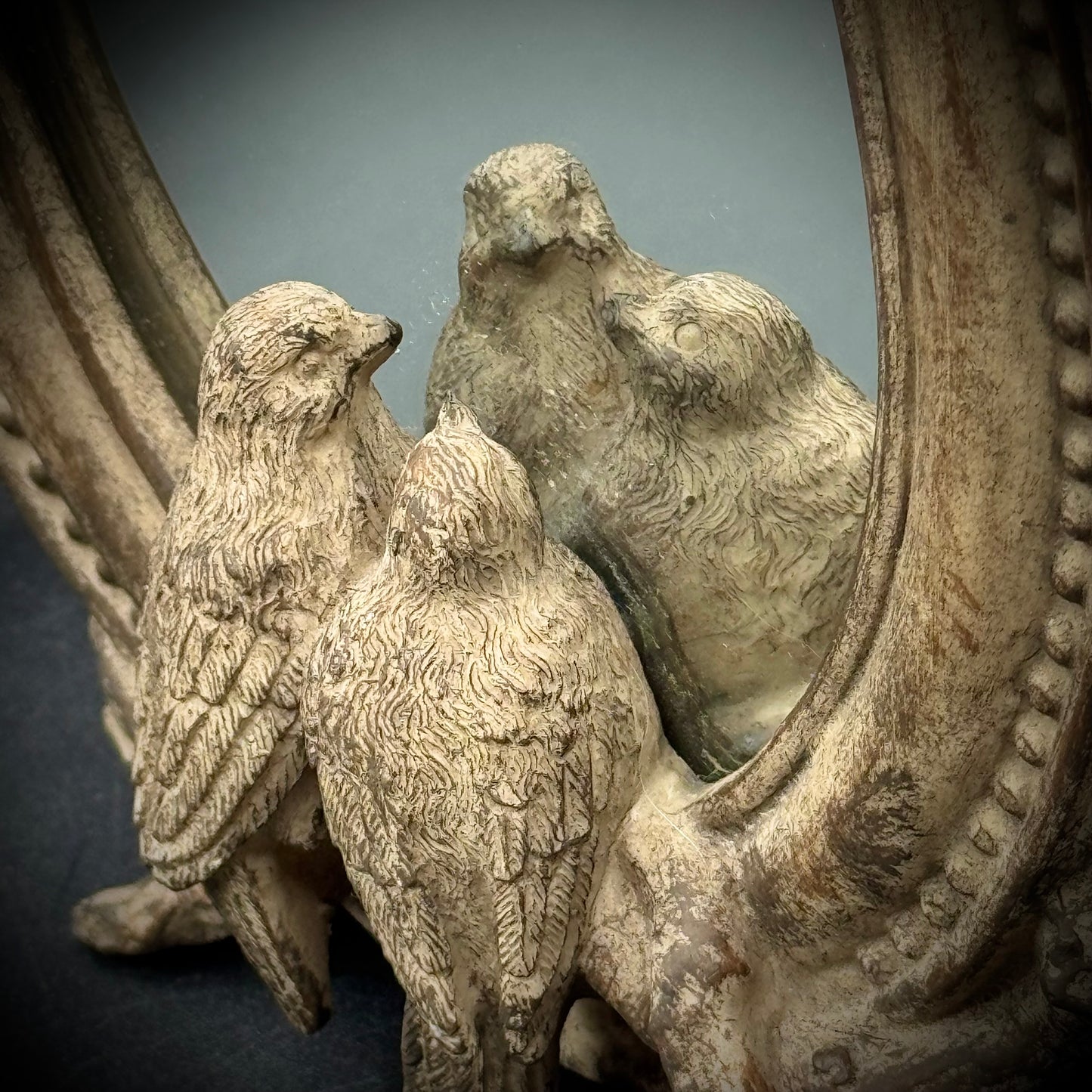 Adorable Standing Mirror with Bird Reflection Motif